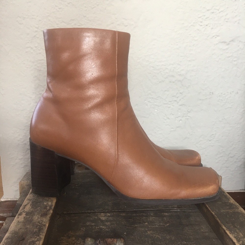 Square Toe Brown Boots
